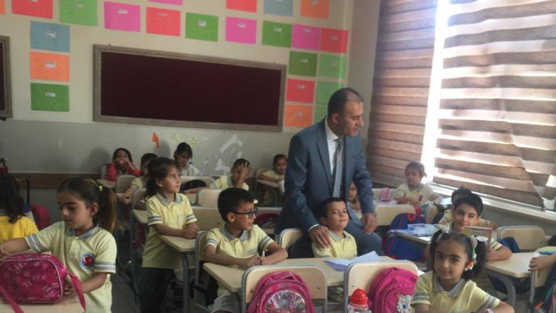 Mehmetçik İlkokulu ve Sancaklar Ortaokulu'na Ziyaret