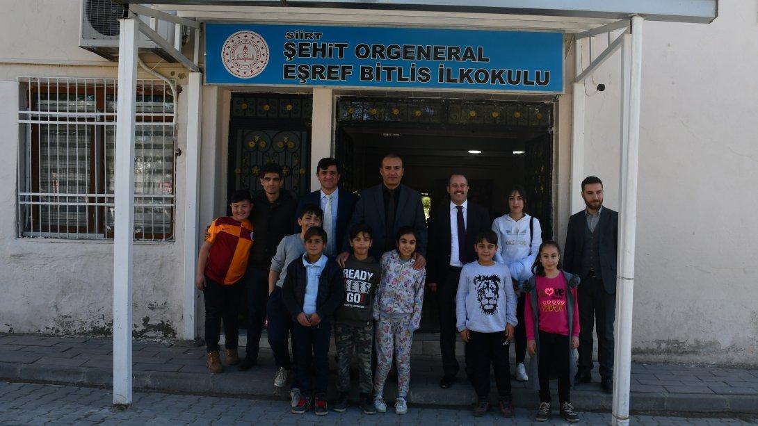 İl Müdürümüz Sn. Deniz Edip, Şehit Orgeneral Eşref Bitlis İlk-Ortaokulu ile Mevlana İlkokulunu Ziyaret Etti